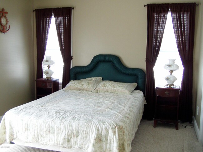 Building Photo - 108 Sea Star Cir