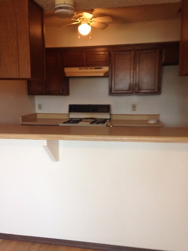 Building Photo - 3 bedroom Duplex in Glenpool