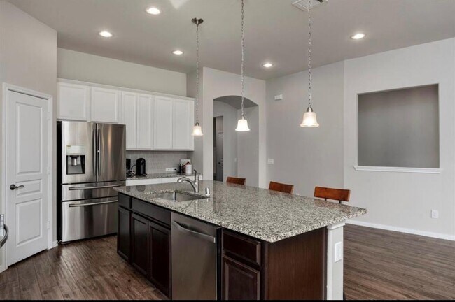 Building Photo - 15706 Summer Maple Trail
