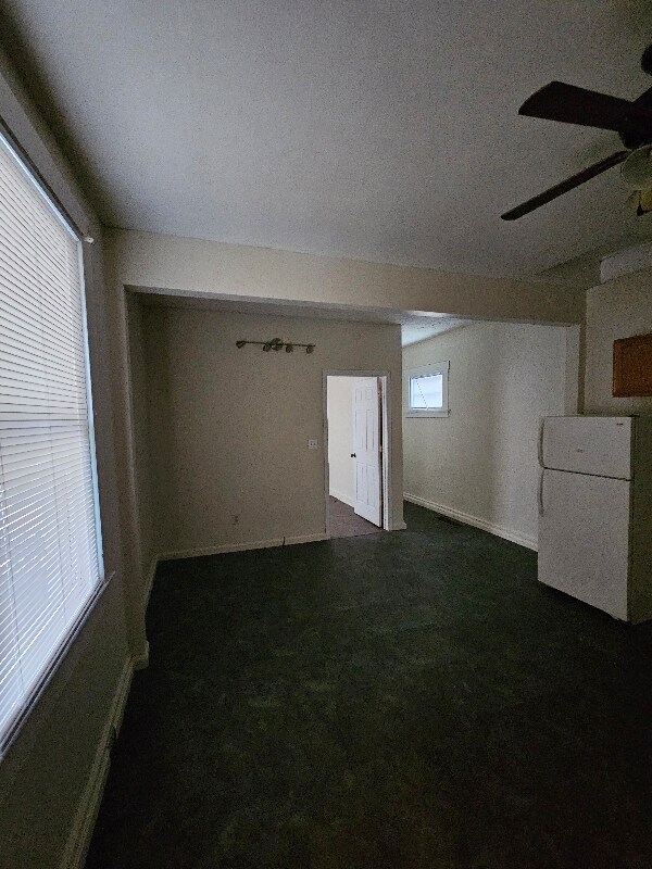 Building Photo - 2809 Glendora Ave