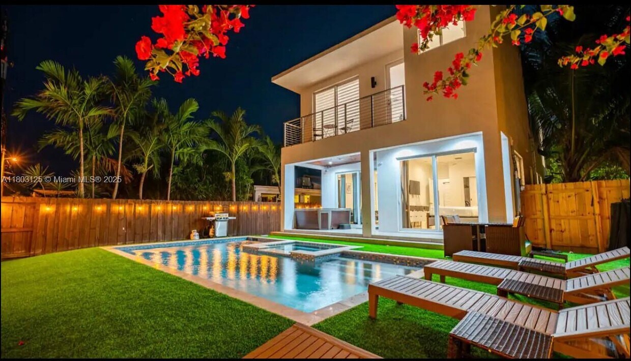 Foto principal - 1547 Jackson St