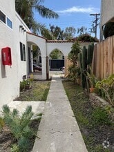 Building Photo - 455 W Cowles St