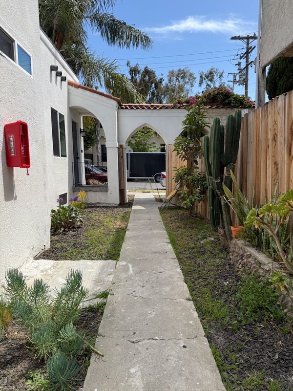 Foto principal - 455 W Cowles St