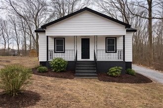 Building Photo - 905 Gantt St