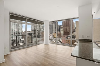 Building Photo - 567 S Dearborn St