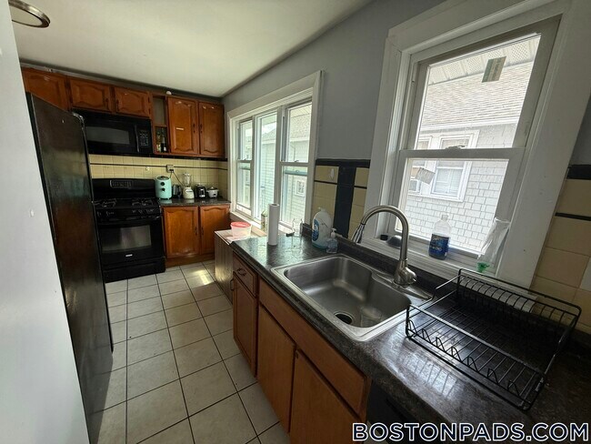 Foto del edificio - 62 Woods Ave