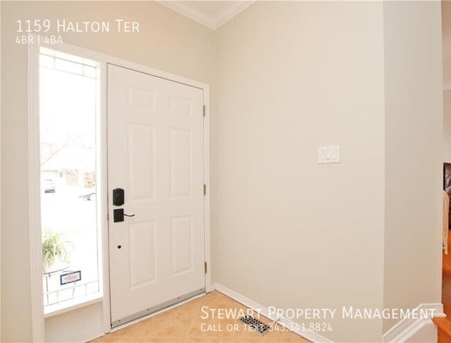 Building Photo - 1159 Halton Terrace