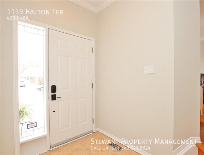 Photo du bâtiment - 1159 Halton Terrace