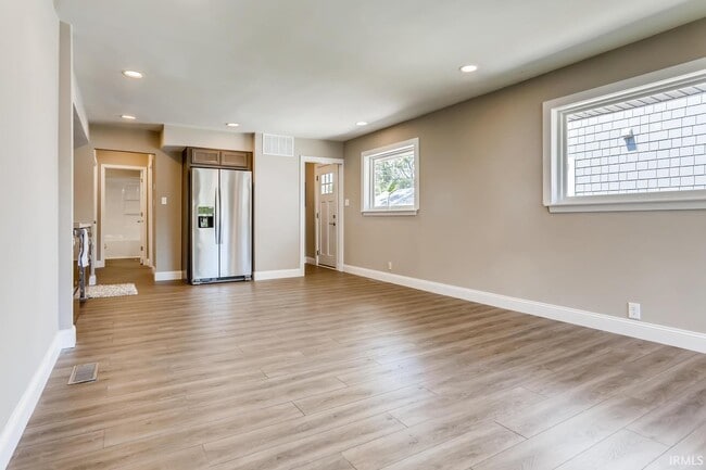 Foto del edificio - 2161 Washington Ave