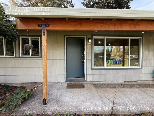 Foto del edificio - 19120 NE Hoyt St