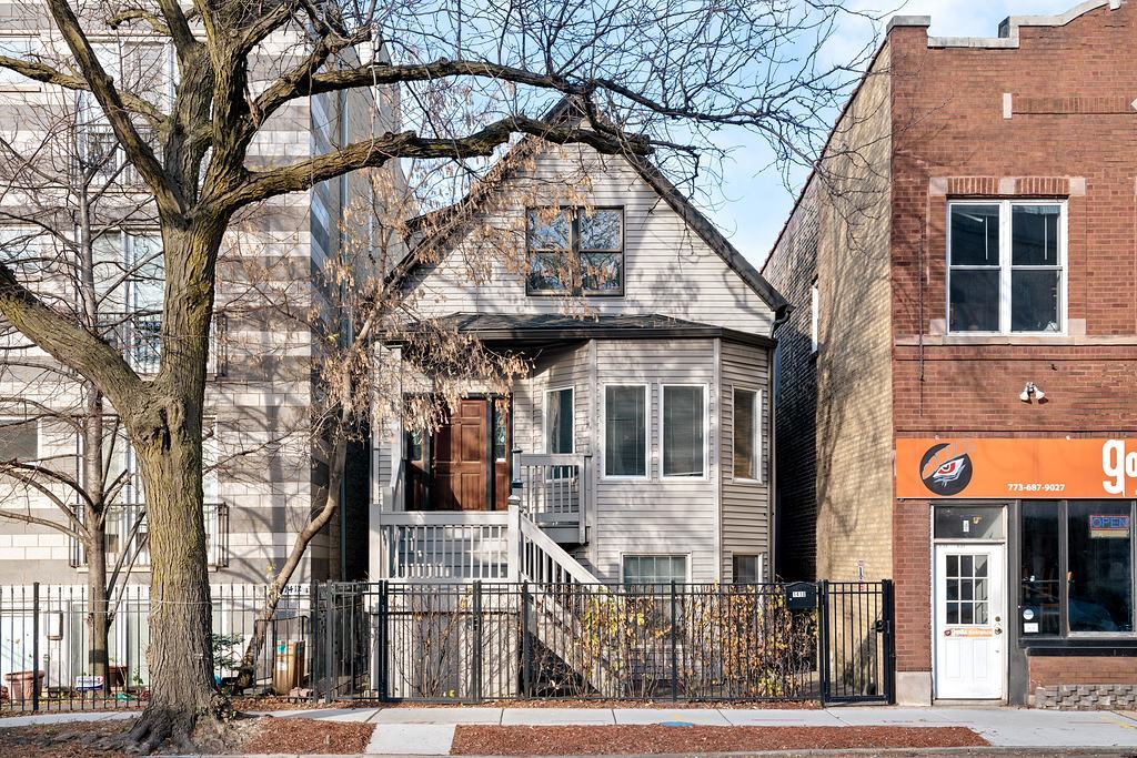 Primary Photo - 1410 W Diversey Pky