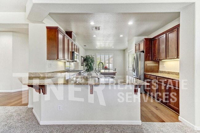 Foto del edificio - 9812 Westminster Way