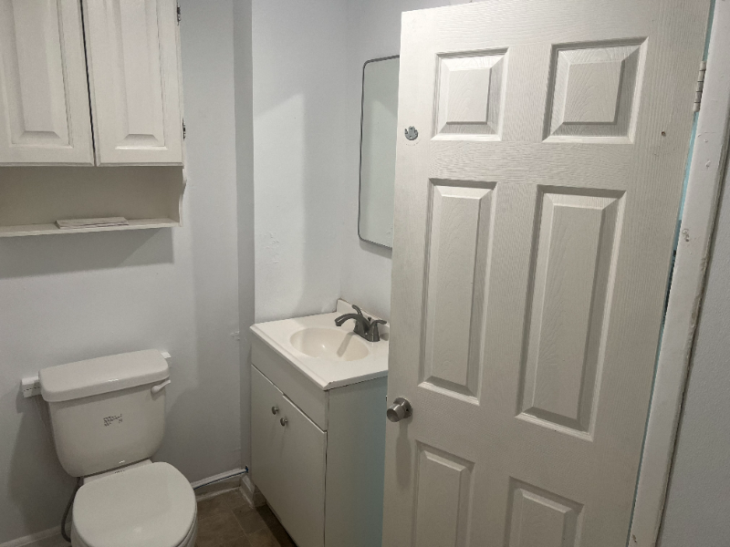 Primary Photo - 325 1st Ave
