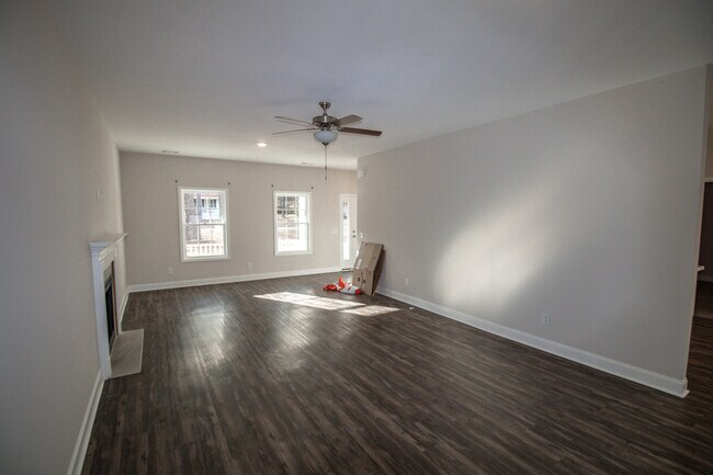 Foto del edificio - 603 N Kevin Ct