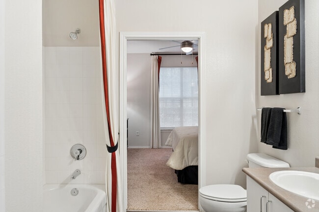 Distinction - 2BR, 2BA - 1,134SF - Second Bathroom - The Lodge at Crossroads