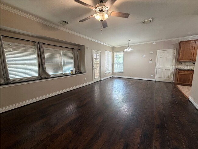 Foto del edificio - 14434 Summer Garden Dr