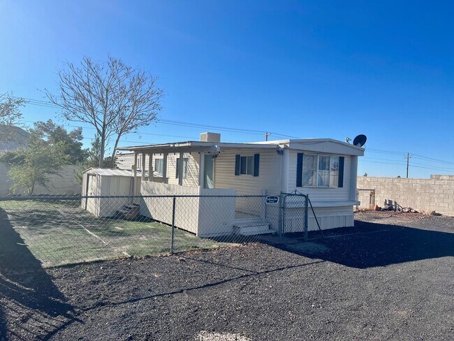 Building Photo - 2 Bedroom in Veyo