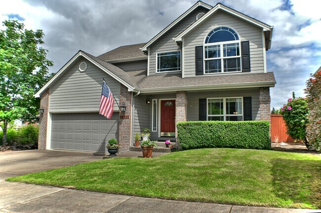 Building Photo - 14000 SE 118th Dr
