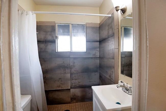 Foto del edificio - Haye's House