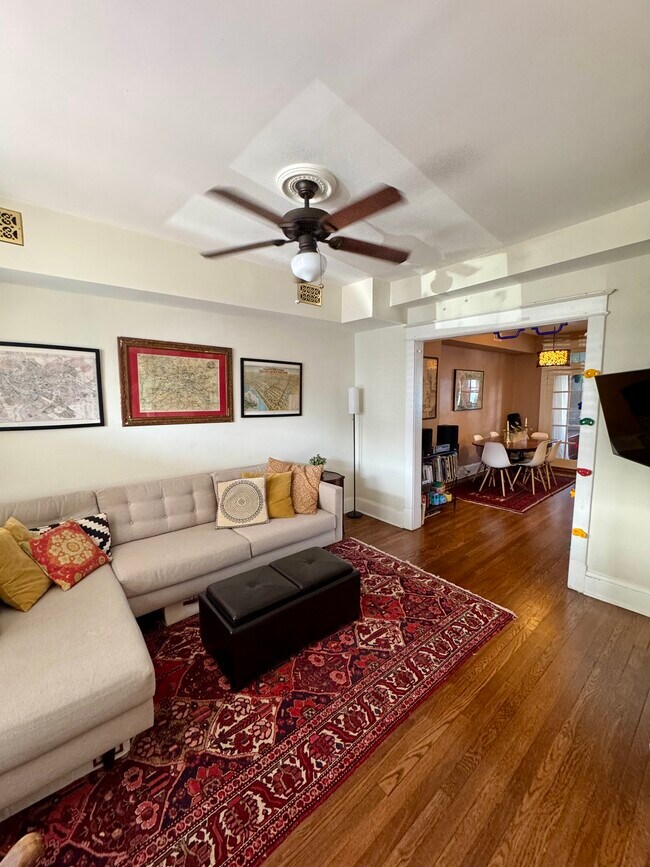 Foto del edificio - 1432 Montello Ave NE