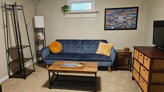 Building Photo - 1708 15th Ave