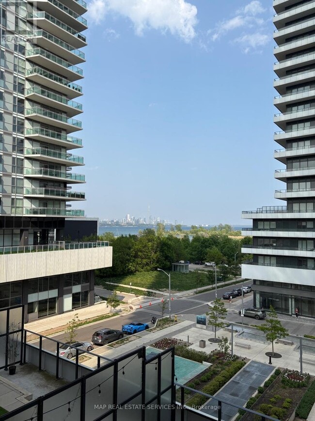 Building Photo - 30 Shore Breeze Dr