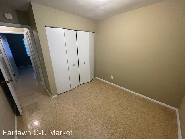 Foto del edificio - 2 br, 1 bath House - 1319 S. State St.