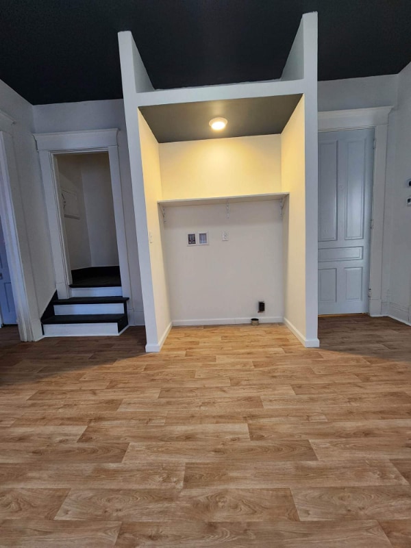 Building Photo - 21 Rose Ave