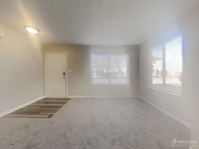 Building Photo - 6616 Dunsdin Dr