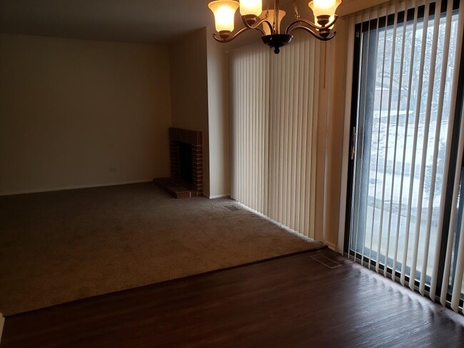 Foto del edificio - 314 Wildberry Ct