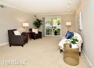 Foto del edificio - 1 br, 1 bath House - 444 Chester St Apt 406