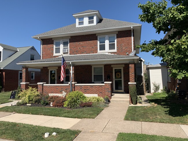 Exterior - 217 W Granada Ave