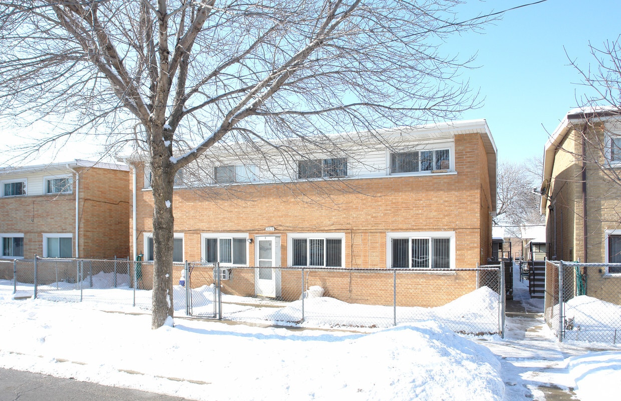 Building Photo - 3014 Prairie St
