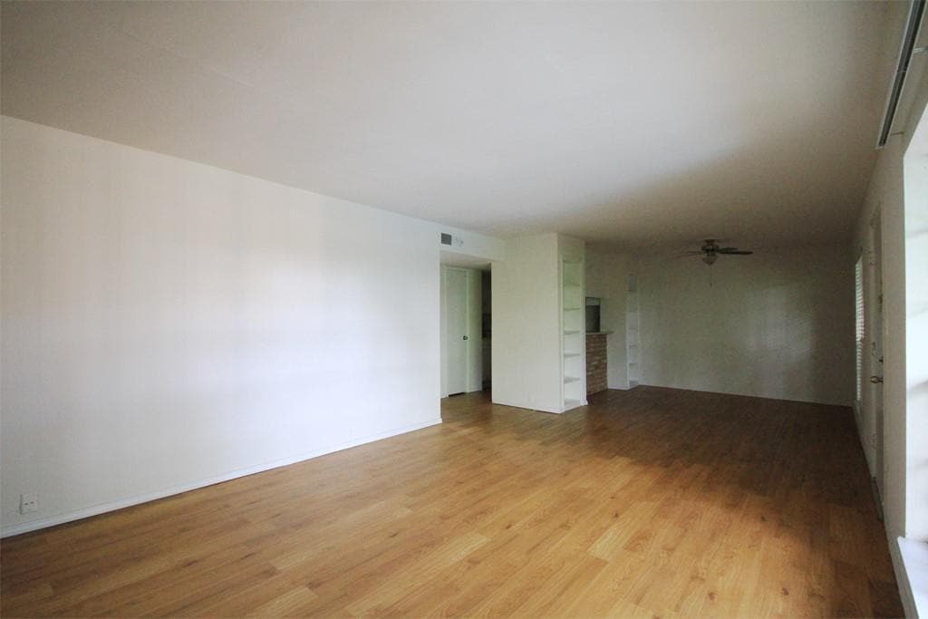 Primary Photo - 600 Heights Blvd