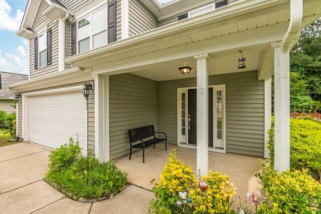 Building Photo - Charming 4-Bedroom Home in Braxton Village...
