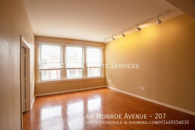 Foto del edificio - 66 Monroe Ave