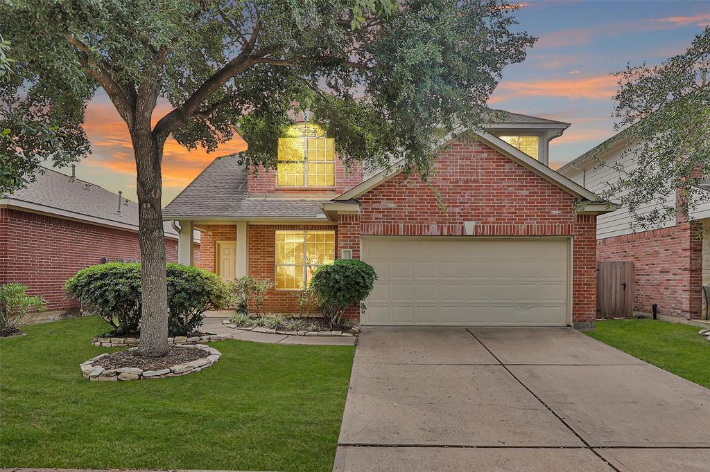 Primary Photo - 6443 Applewood Forest Dr