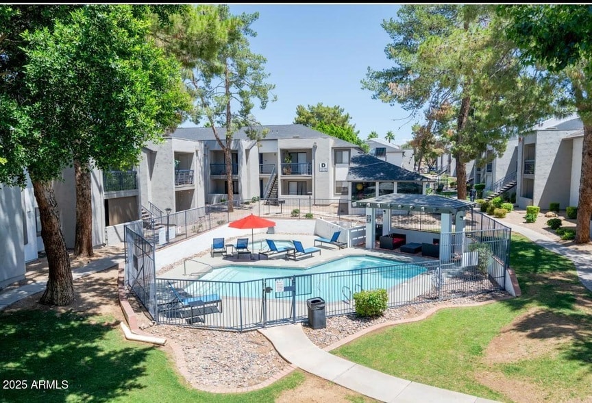 Primary Photo - 2311 E Union Hills Dr