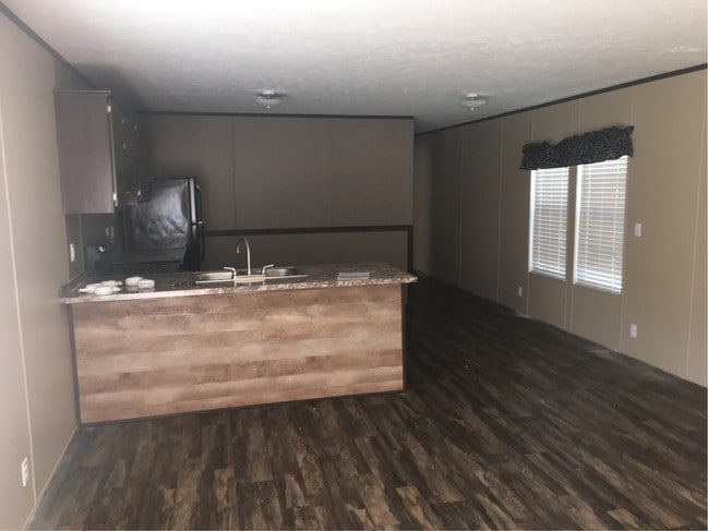 Building Photo - 3106 Tall Oaks Dr
