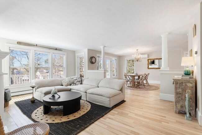 Foto del edificio - 110 Clamshell Cove Rd