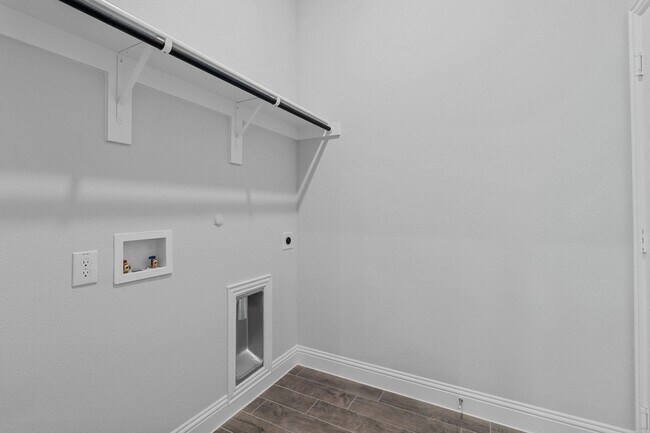 Foto del edificio - Gorgeous Brand New Megatel Home - 4 Bedroo...