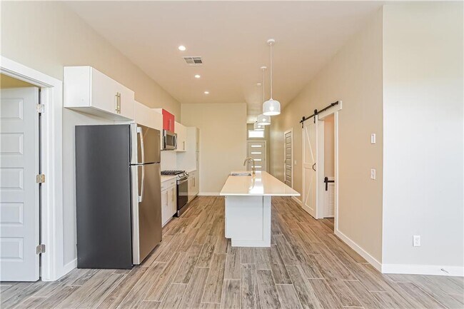 Building Photo - 11341 Paradise Out Ln
