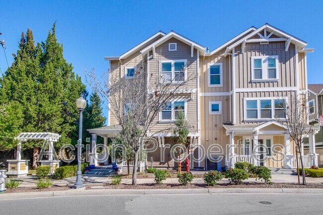 Photo - 1908 Cambridge Dr Townhome