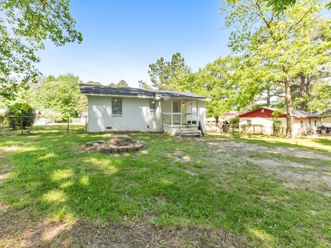 Foto del edificio - 322 Hillcrest St