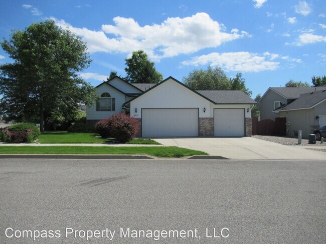 Foto del edificio - 4 br, 2 bath House - 2840 N Slice Dr