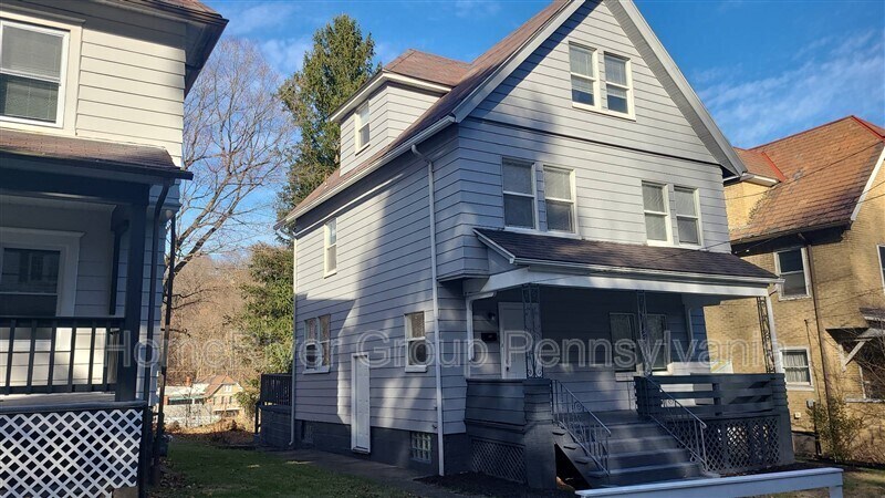 Primary Photo - 610 Highland Ave