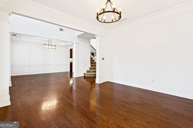 Building Photo - 3062 Eastbrook Terrace