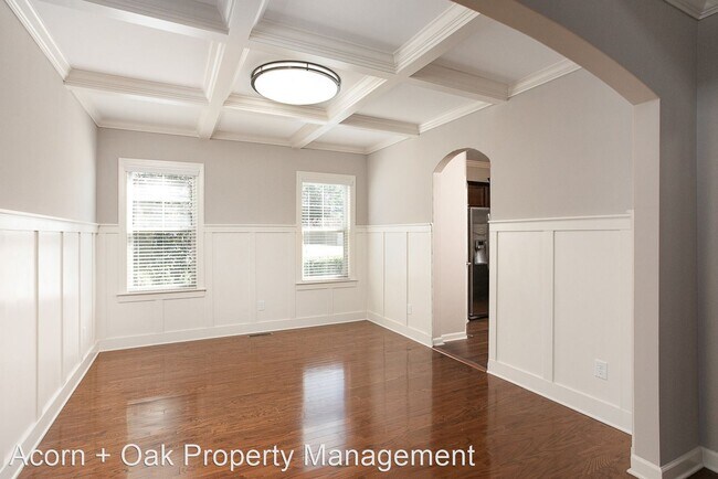 Building Photo - 5 br, 3.5 bath House - 1612 Gracie Girl Way