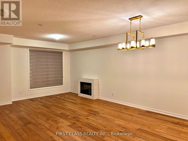 Building Photo - 277 Buchanan Dr