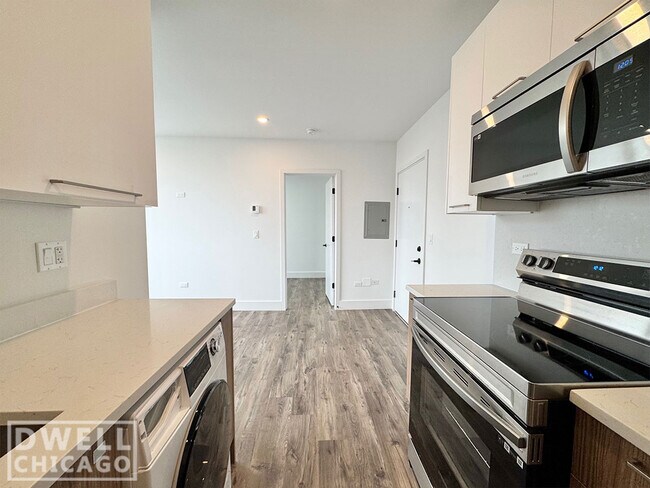 Foto del edificio - 940 W Carmen Ave